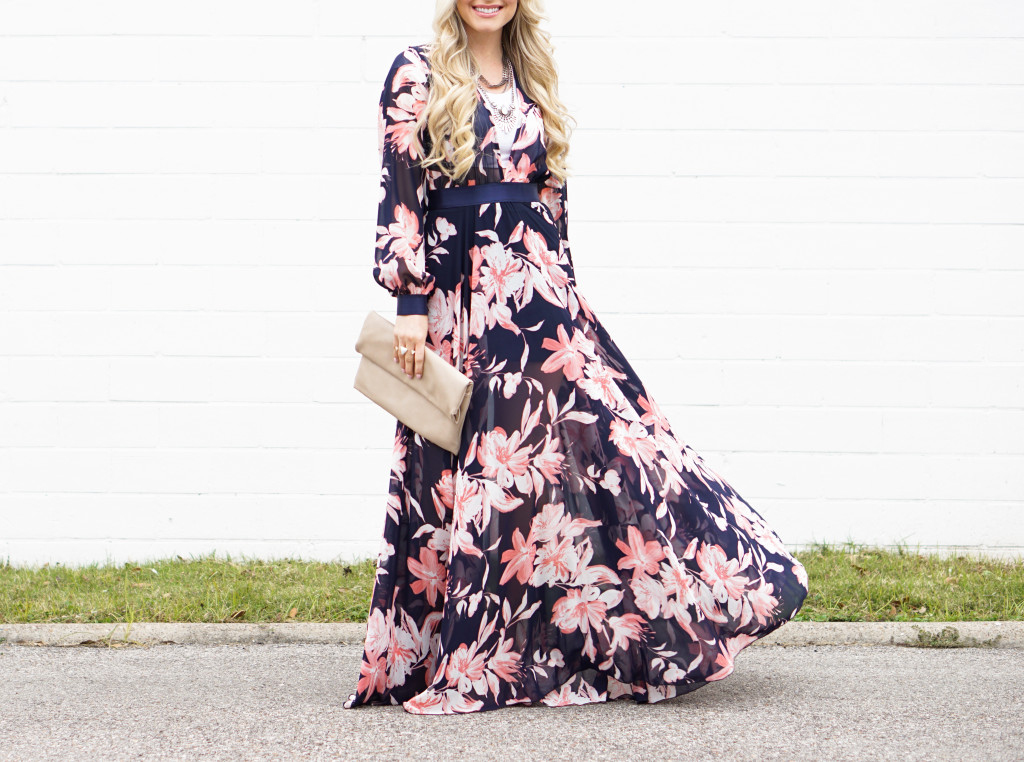 Flowy Maxi Dress In Navy Dots