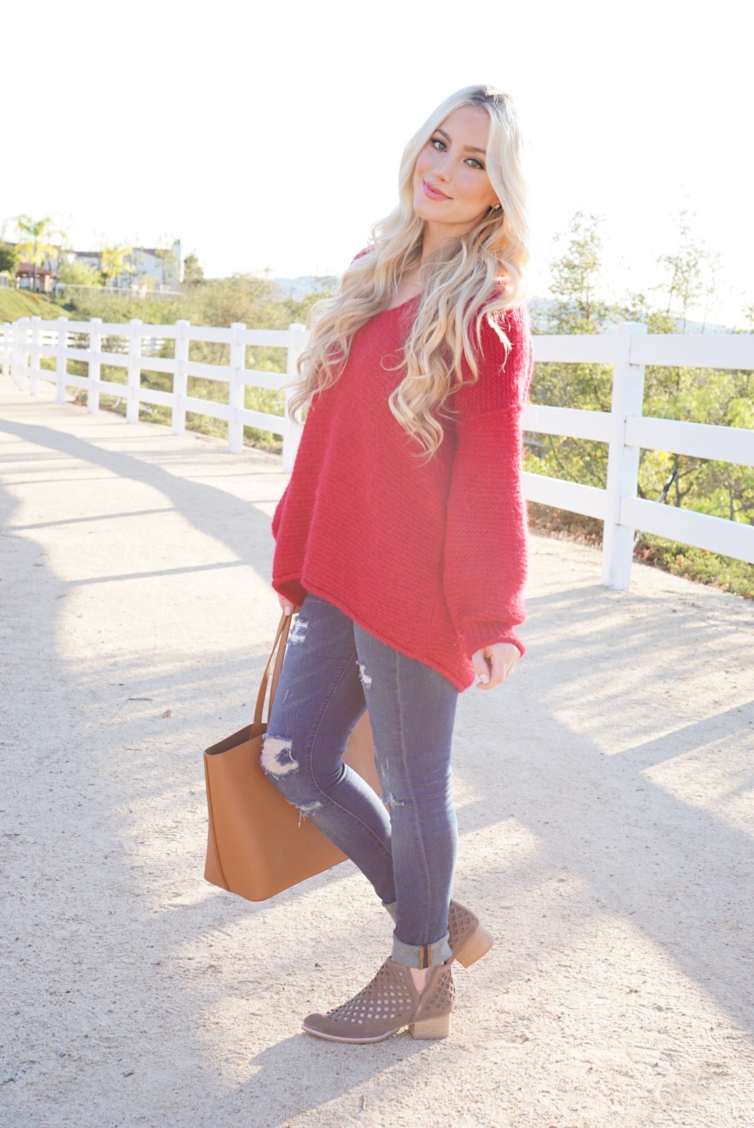 Katelyn Jones A Touch of Pink Slouchy Sweater Nordstrom Free People Jeffery Campbell