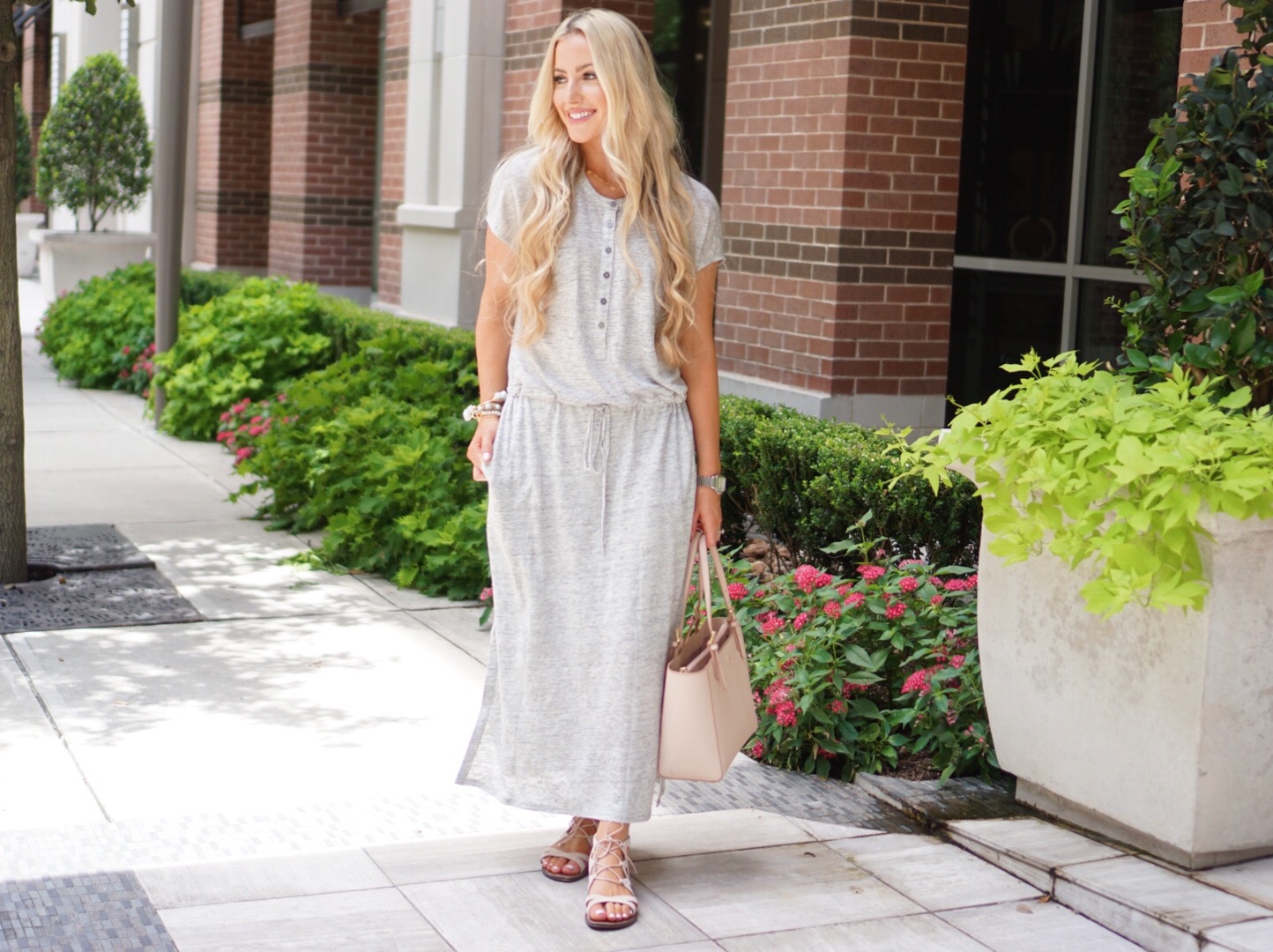 Katelyn Jones A Touch of Pink Blog Caslon Linen Knit Maxi Dress
