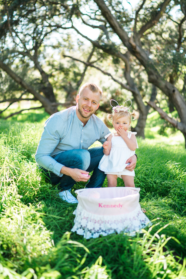 Lifestyle Blogger Katelyn Jones of A Touch of Pink Blog shares her Easter Family Photos