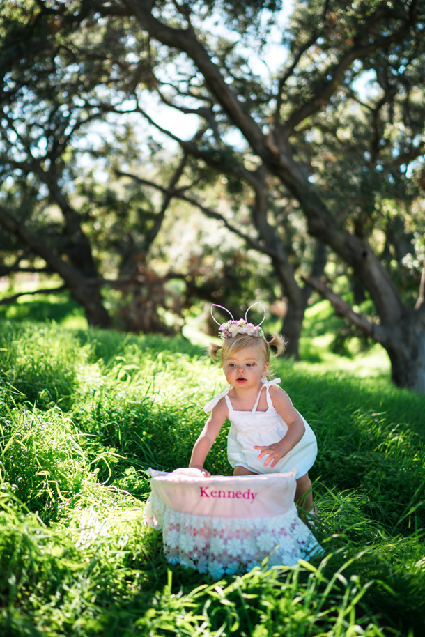 Lifestyle Blogger Katelyn Jones of A Touch of Pink Blog shares her Easter Family Photos