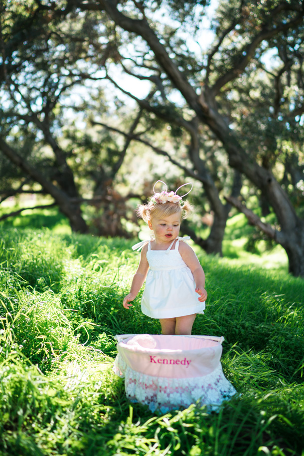 Lifestyle Blogger Katelyn Jones of A Touch of Pink Blog shares her Easter Family Photos