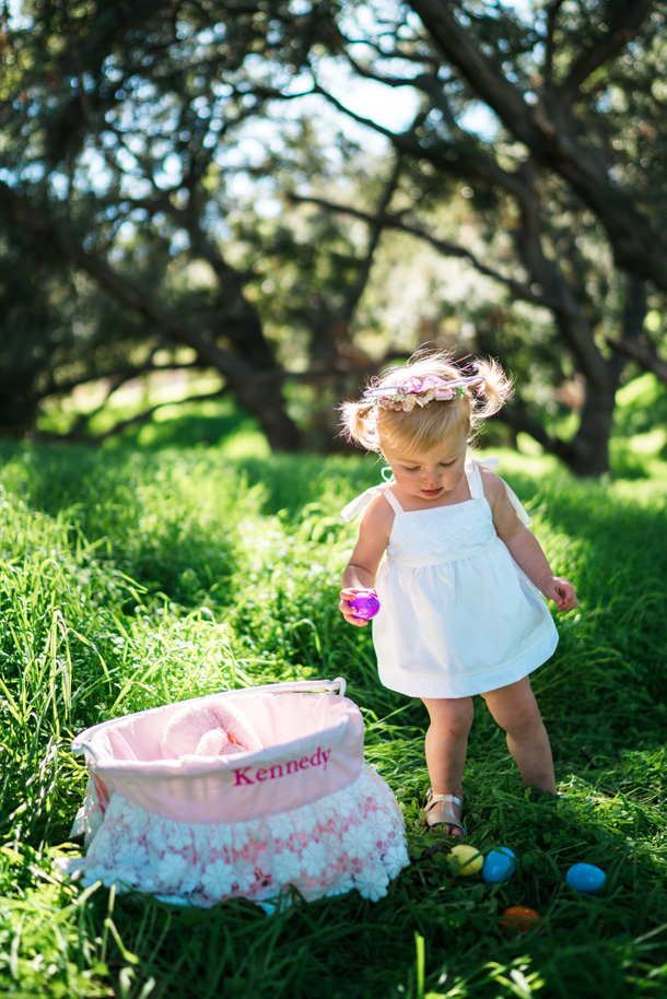 Lifestyle Blogger Katelyn Jones of A Touch of Pink Blog shares her Easter Family Photos