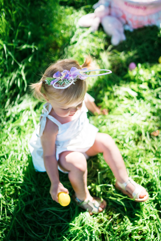 Lifestyle Blogger Katelyn Jones of A Touch of Pink Blog shares her Easter Family Photos