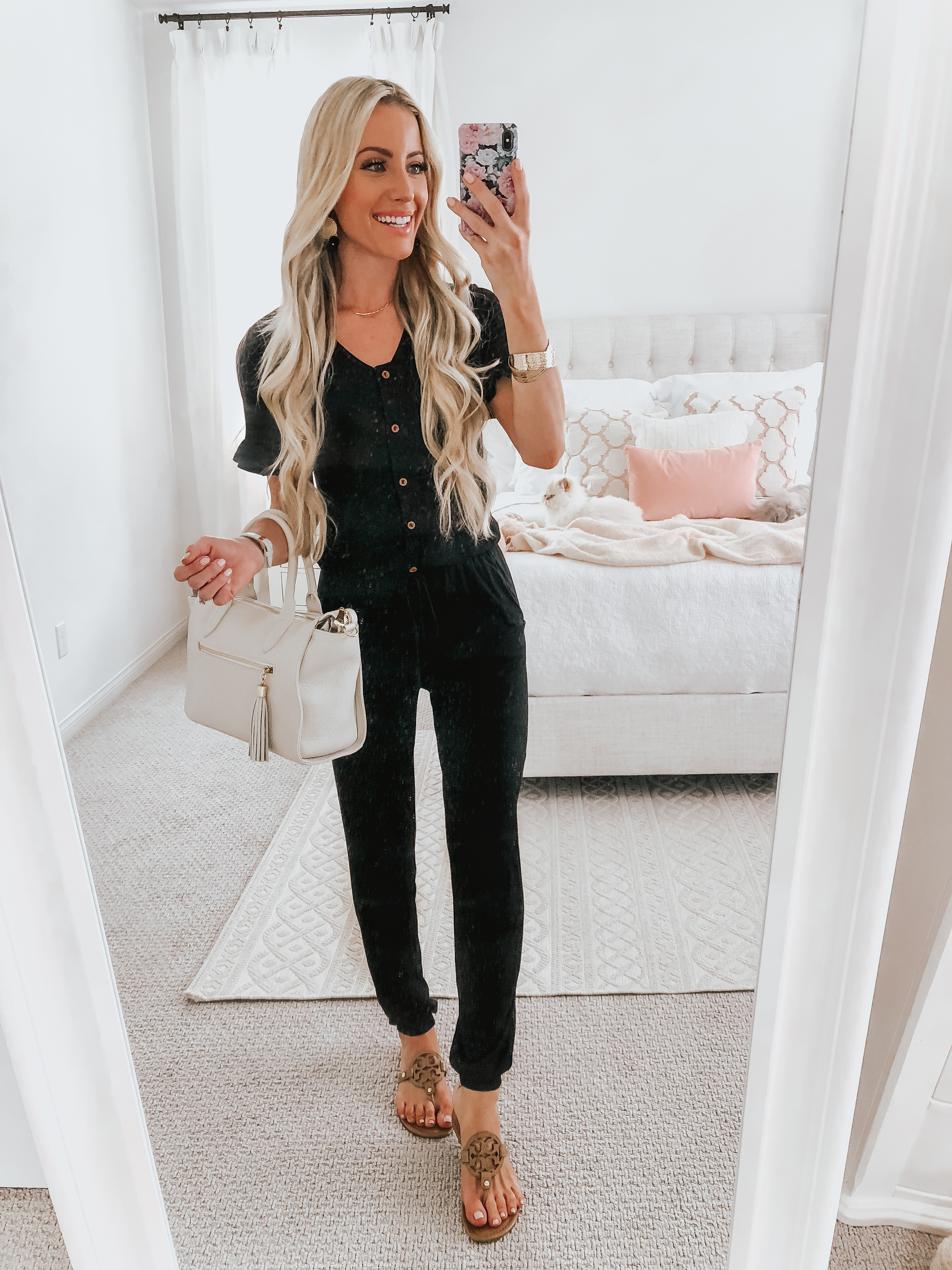 Lifestyle Blogger Katelyn Jones of A Touch of Pink Blog shares her Brickyard Buffalo Guest Editor Picks