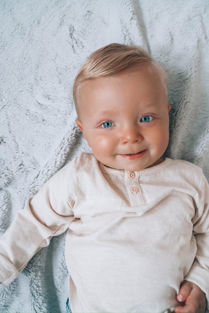 Dane's 9 Month Baby Update! - A Touch of Pink
