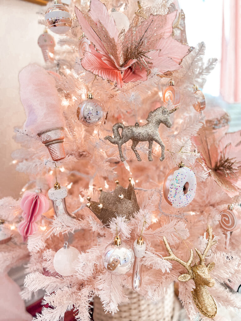 Rose Gold Christmas Decor Ideas for a Sweet and Romantic Home