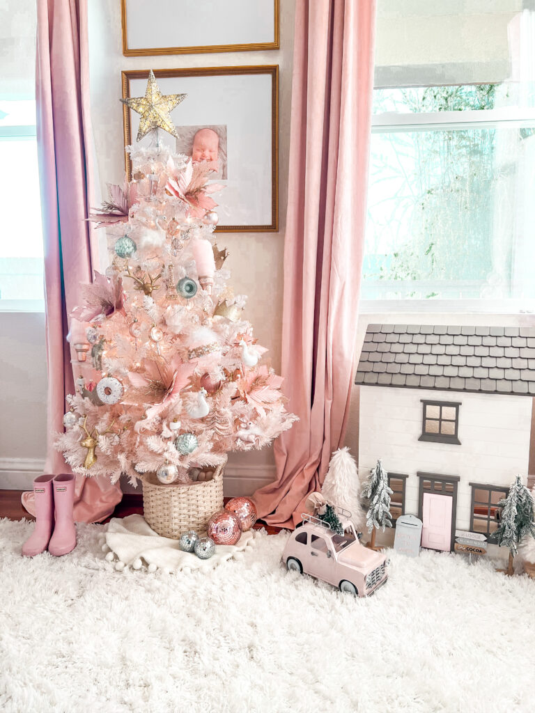 Pink Christmas Decor little girl Christmas bedroom Katelyn Jones A Touch of Pink Blog Pink Christmas Tree